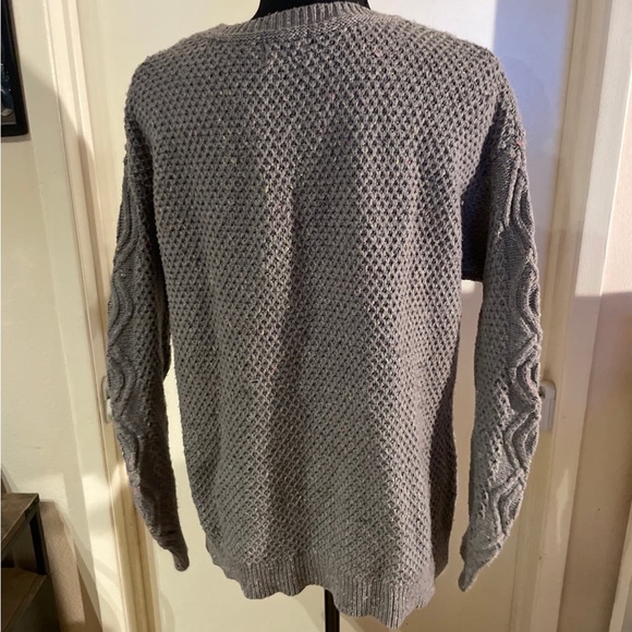 Sweater - Picture 2 of 2